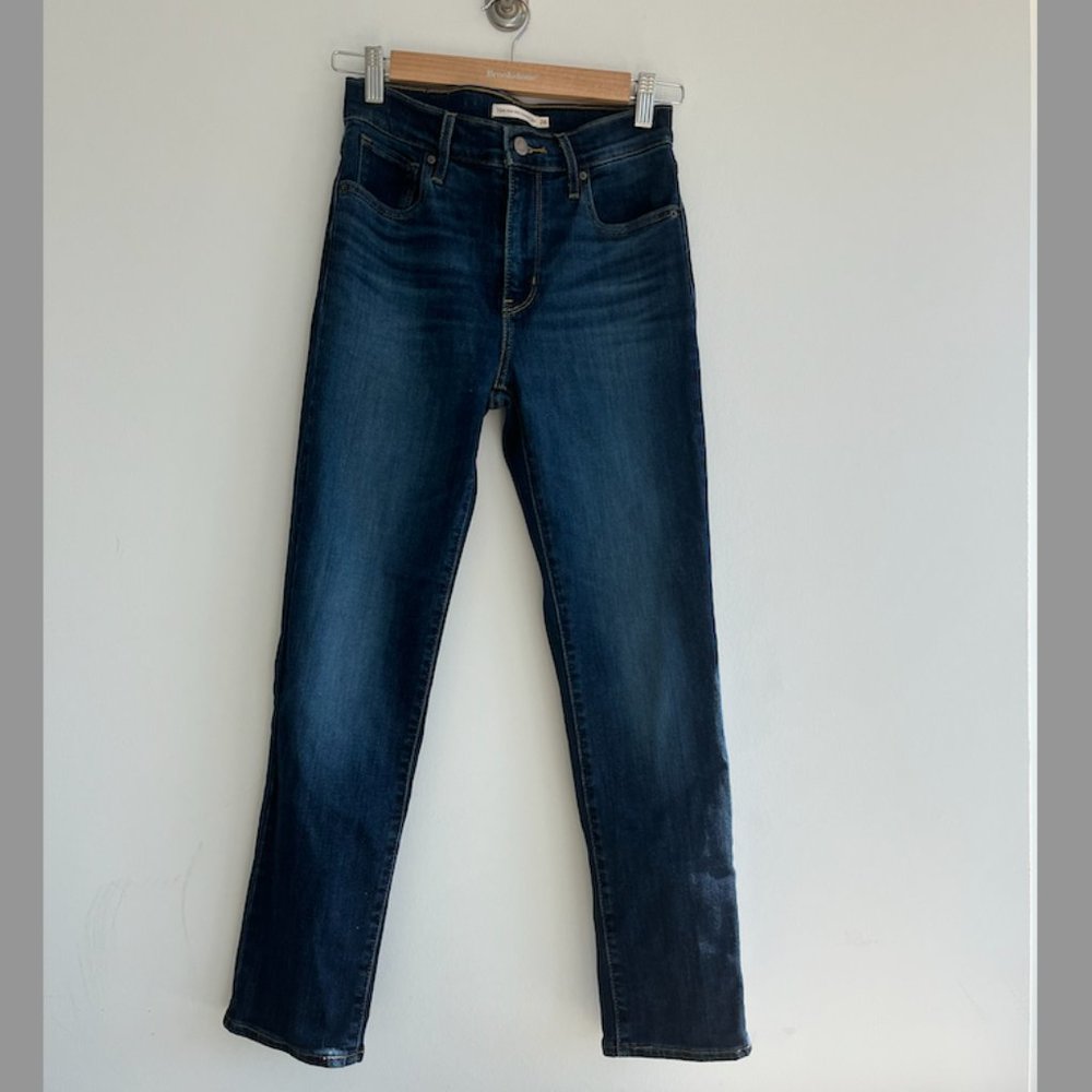 LEVI'S High Rise Straight Crop Jeans- Women's 26